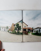 In The Midst Of Bavaria: Regional Architecture & Identity / Mitten In Bayern: Regionale Architektur Und Identitat
