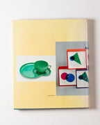 Plastics: Common Objects Classic Designs (with A Collector's Guide)