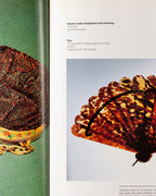 Plastics: Common Objects Classic Designs (with A Collector's Guide)