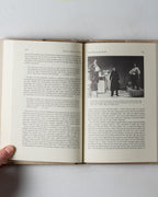Radical People's Theatre / Theater