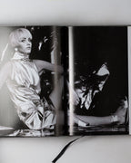 The Dress Circle: New Zealand Fashion Design Since 1940